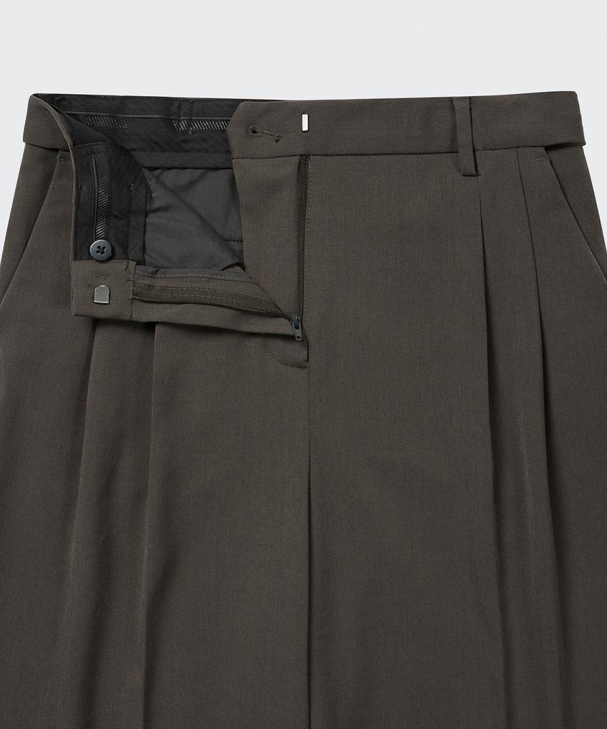 MUSINSA STANDARD WOMAN Women'S Wide Bermuda Half Slacks [Van Dyke Brown]