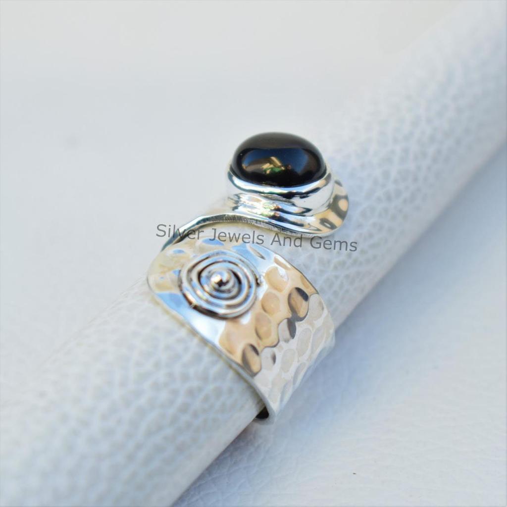Handmade Black Onyx 925 Sterling Silver Ring, Hammered Band