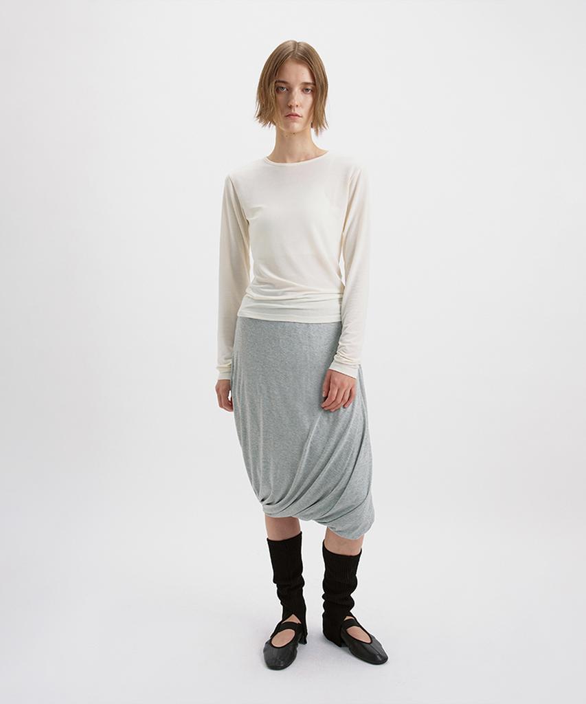 SYMMETRICPERCENT Basic Long Sleeve Ts/Cream
