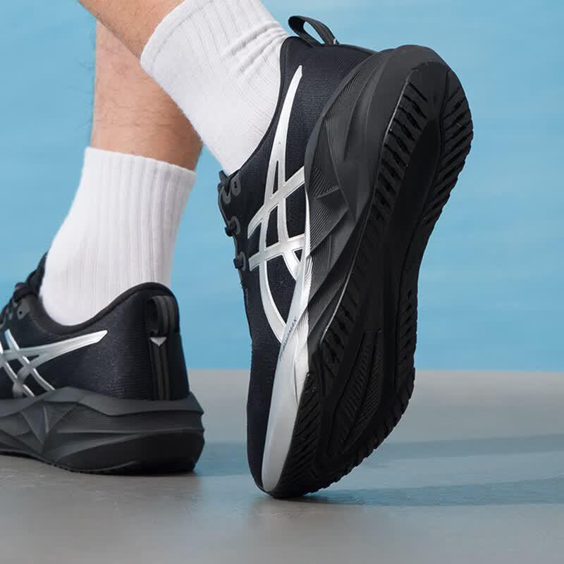 ASICS Men's Running Shoes 1011C193-001