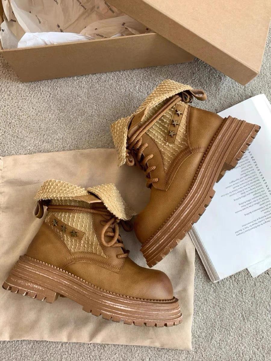 

British Martin boots women s 2025 autumn and winter new thick-soled thick heel small man raised and flanged two wear round head short boots 40 коричневый