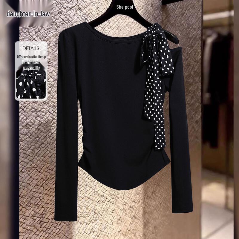 Shechi Off-Shoulder Pleated Long Sleeve T-Shirt M