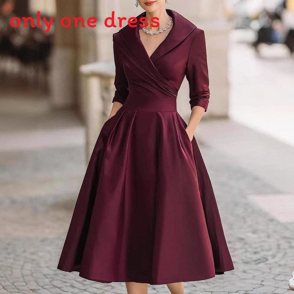 Elegantes Satinkleid mit langen Ärmeln und hoher Taille für Business und Streetwear