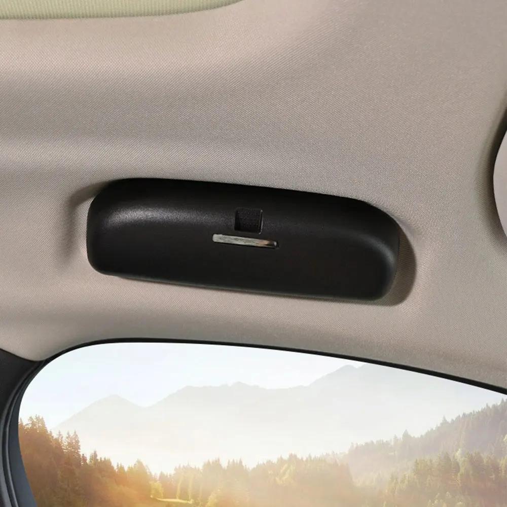 Car Glasses Case for Land Rover Freelander Discovery 3 4 5 Evoque Sunglass Holder Glasses Clip Box Storage Organizer Accessories