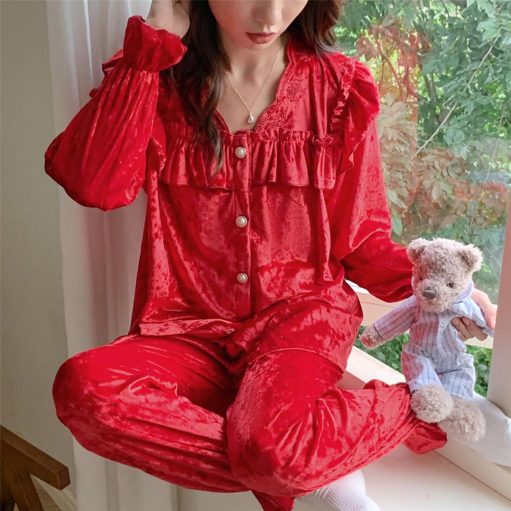 Women Golden Velvet Pajama Set Winter Warm Ruffle Lapel Cardigan Sweet Palace Style Long Sleeve Casual Loungewear Home Sleepwear