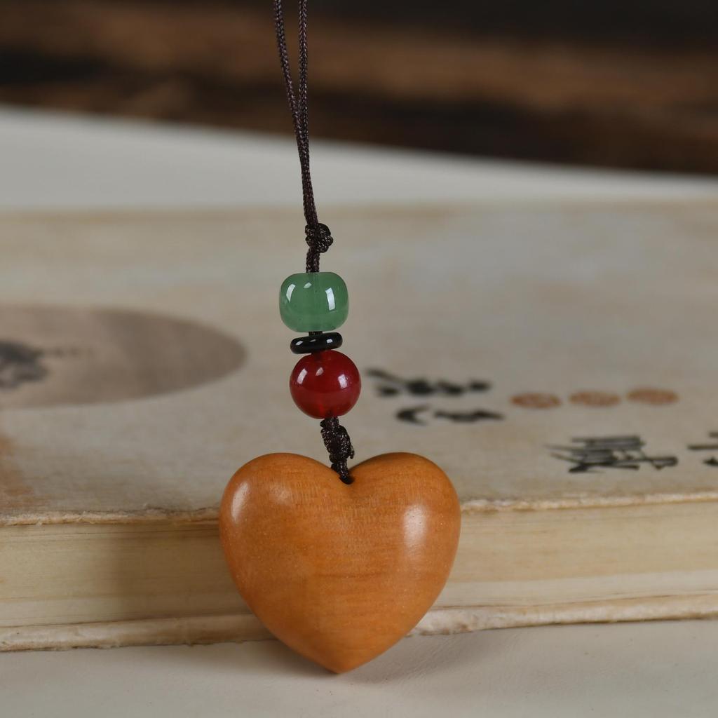 Heart-Shaped Rosewood & Green Sandalwood Carving Ornament