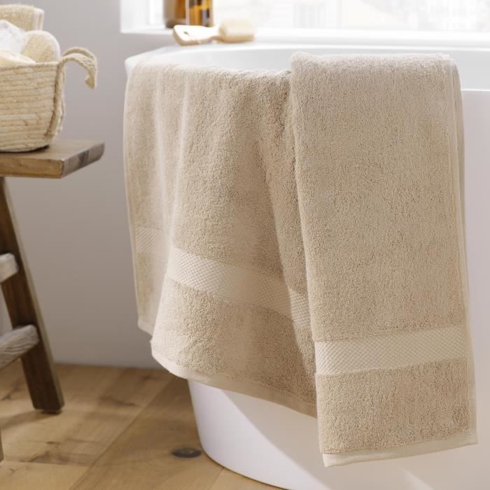 Serviette de bain - Elegante - Noisette - 90 x 150 cm - 100% coton - 600 gr/cm²