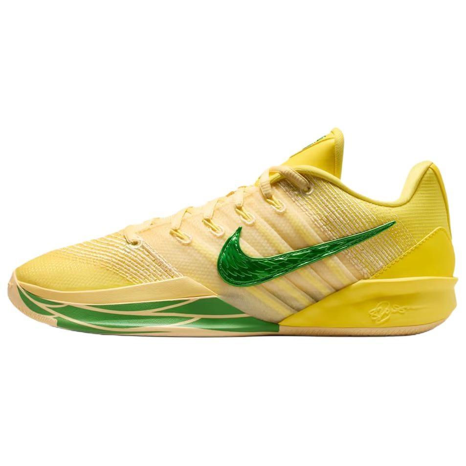 (WMNS) Nike Sabrina 3 EP Oregon Ducks Women s IR2477-700 EU 40