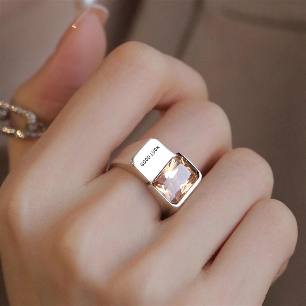 Lucky Yellow Diamond Square Diamond Ring's Design Light Luxury Individual Cold Wind Live Mouth Jewelry