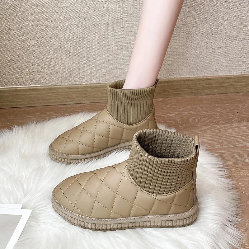 2024 New Snow Boots Women's Velvet Thickening Winter Fashion Short-tube Slip-on Warm Bread Cotton Shoes Winter Boots Women Boots
