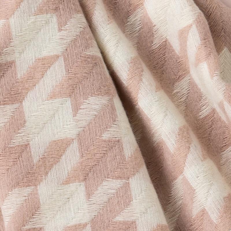 Aisi Yalan Skin-Friendly Houndstooth Plaid Scarf