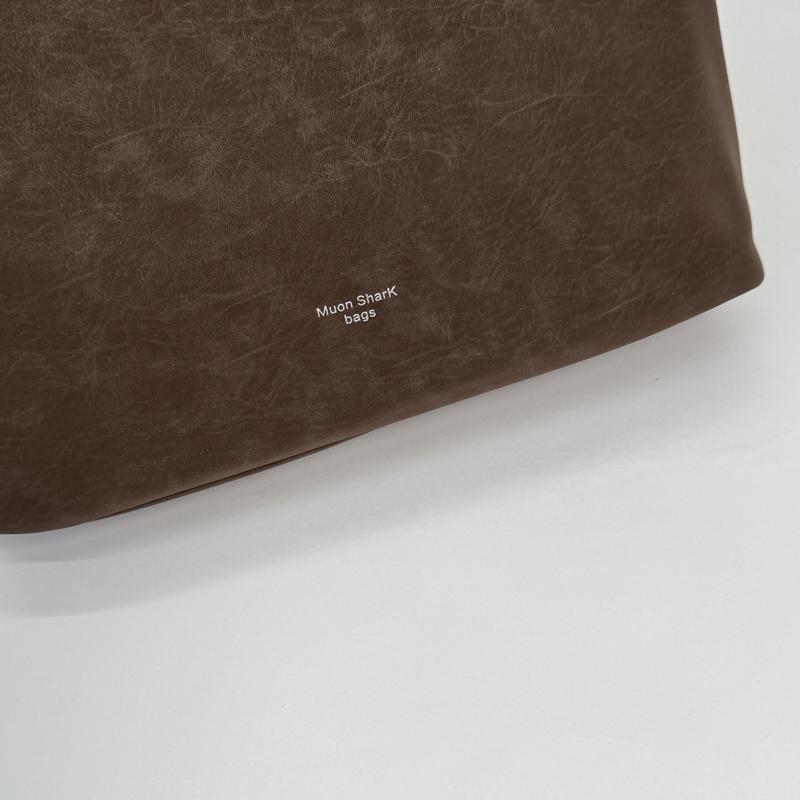 Large Capacity Tote Bag Women's Commuter Shoulder Bag Underarm Bag