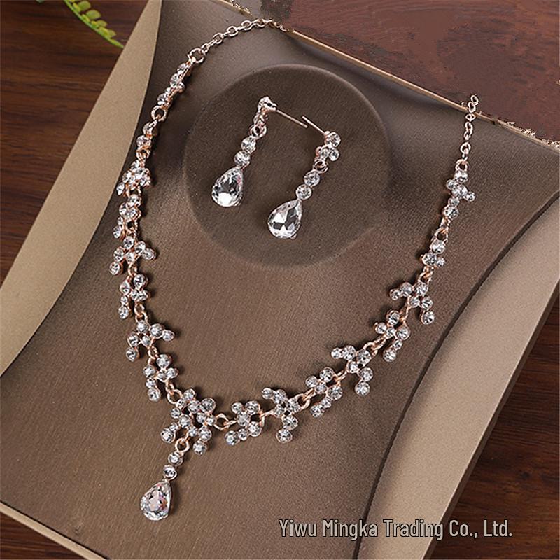 Elegant Bridal Jewelry Set: Crystal Earrings & Necklace for Weddings