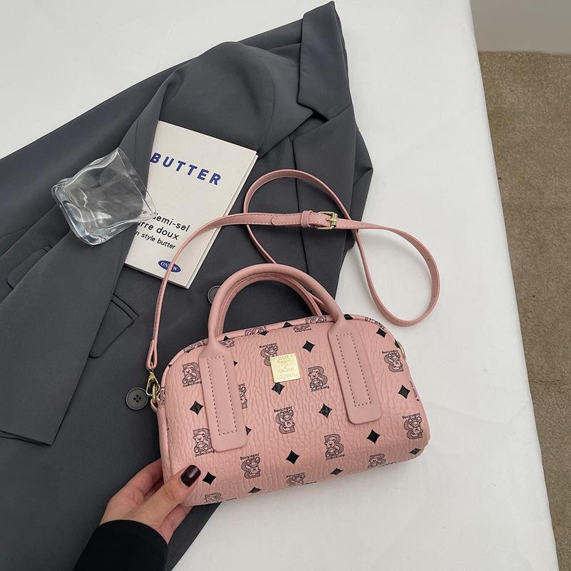 Hand Carry Fashion Casual Bowling Bag Women's 2025 Winter New Korean Version Trend Versatile Shoulder Bag Texture