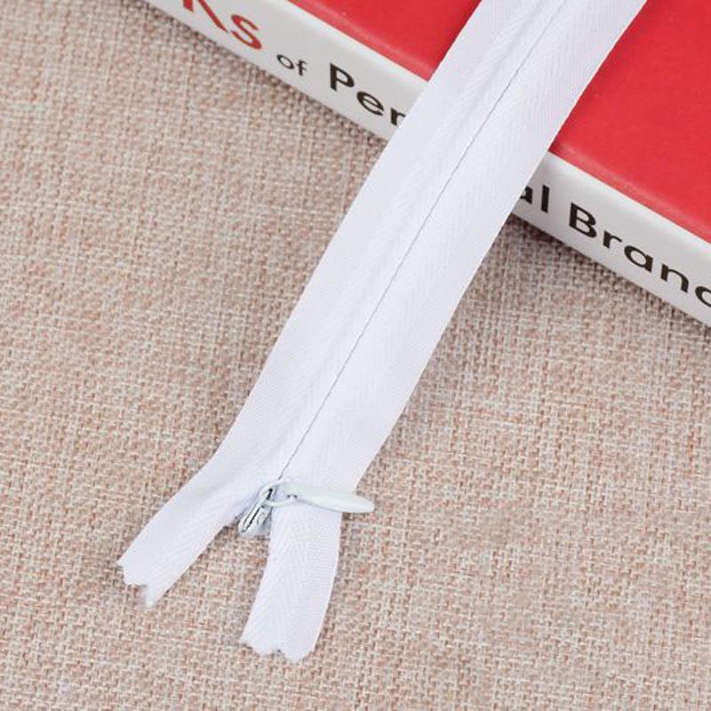 Invisible Zipper for Skirt, Pants, or Shirt Fabric (18-70CM, Various Colors)