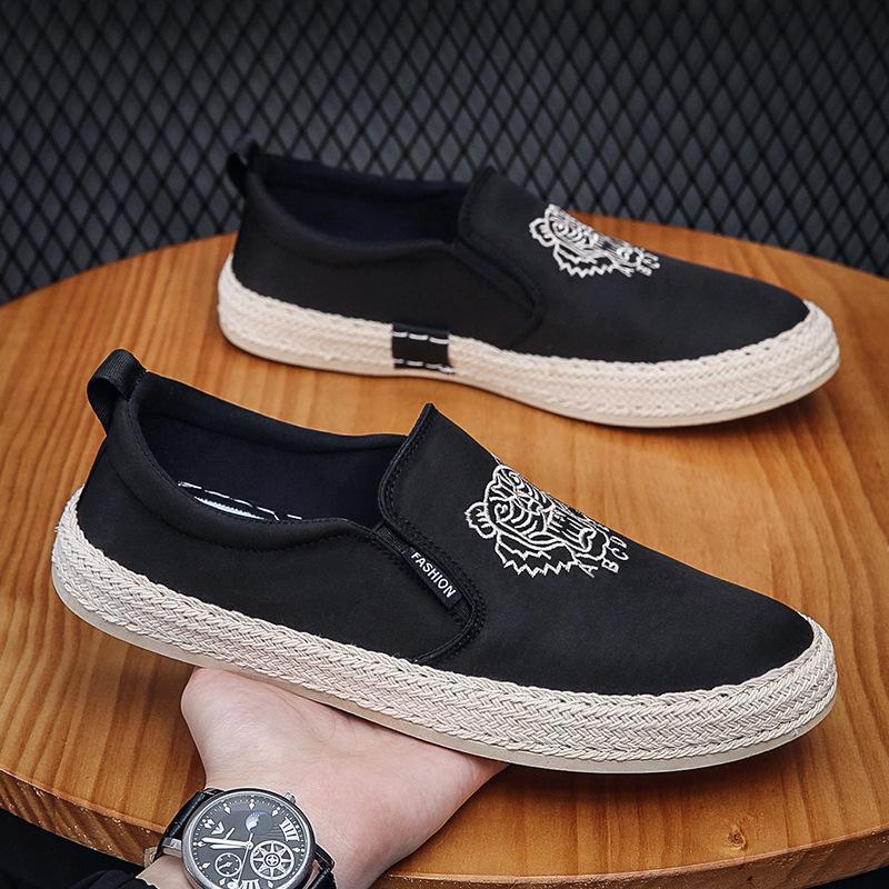Men Casual Shoes 2024 Summer Breathable Fabric Slip-on Loafers Street Fashion Embroider Soft Fisherman Shoes