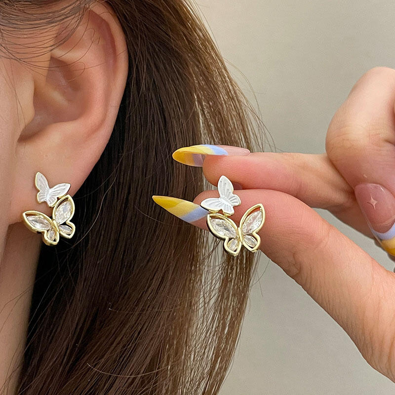 Boucles d'oreilles papillon en zircon de luxe uniques élégantes en strass brillantes pour femmes bijoux d'oreille charm tendance cadeaux