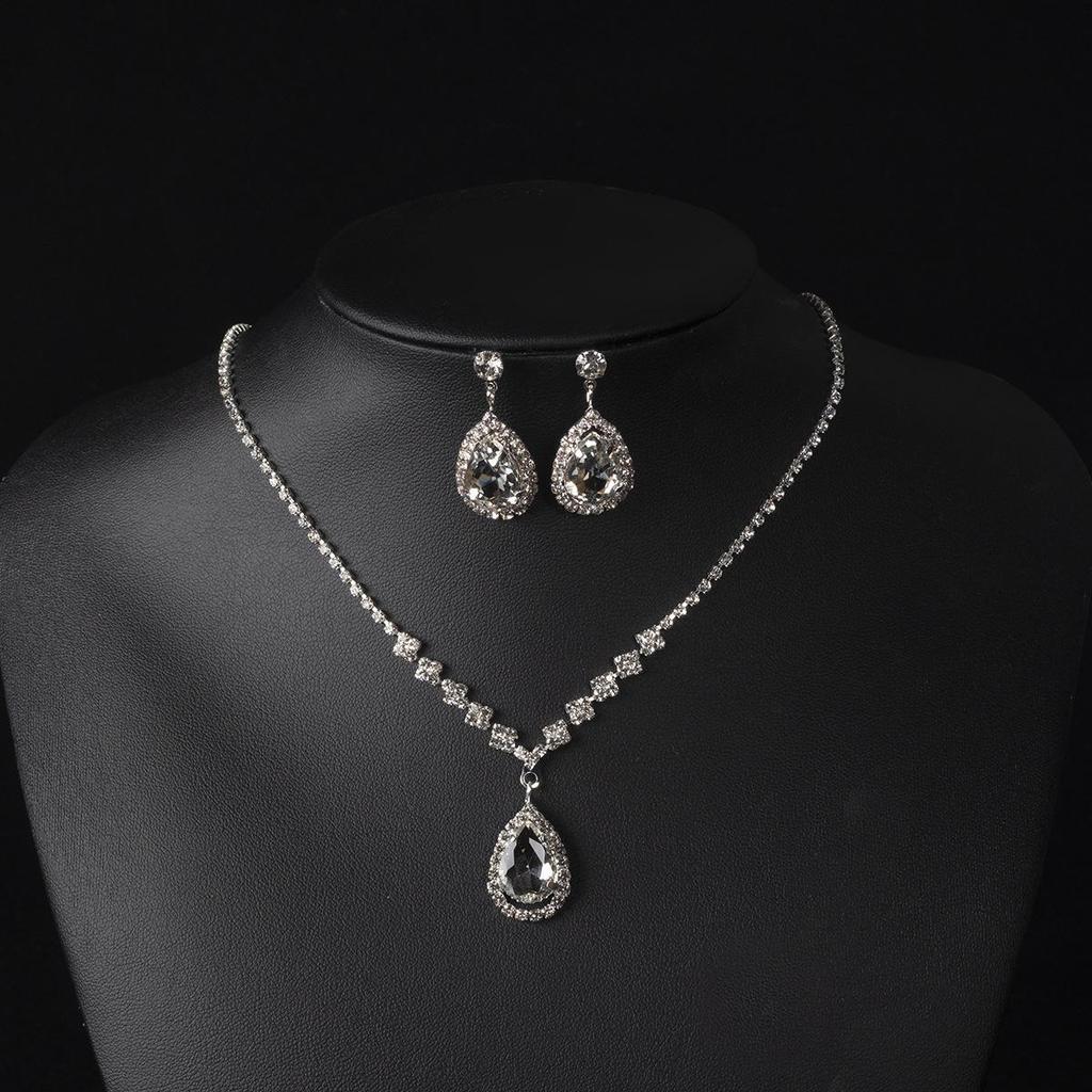 Svatební set náhrdelníku a náušnic ve stylu korejského slzičkového designu s třpytivými diamanty