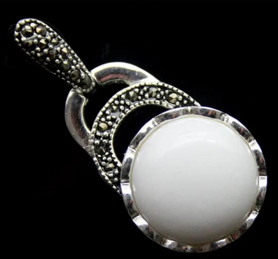 

РЕДКИЙ КУЛОН ИЗ НАТУРАЛЬНОЙ БЕЛОЙ МОРСКОЙ РАКОВИНЫ ИЗ СЕРЕБРА 925 ПРОБЫ 40x20 ММ