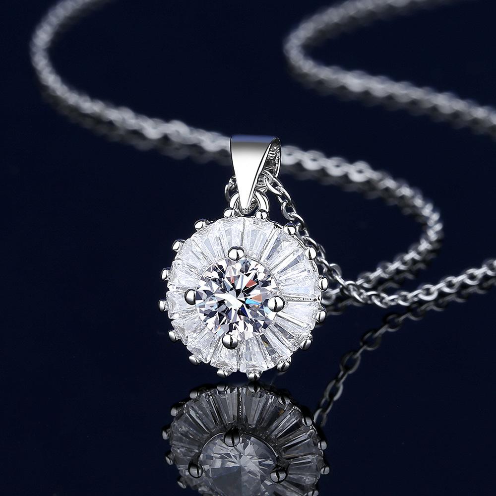 New Fashion 925 Sterling Silver Jewelry Round Zircon Pendants Necklaces Women Fine Semi Rhinestone Circle Clavicle Chain Choker