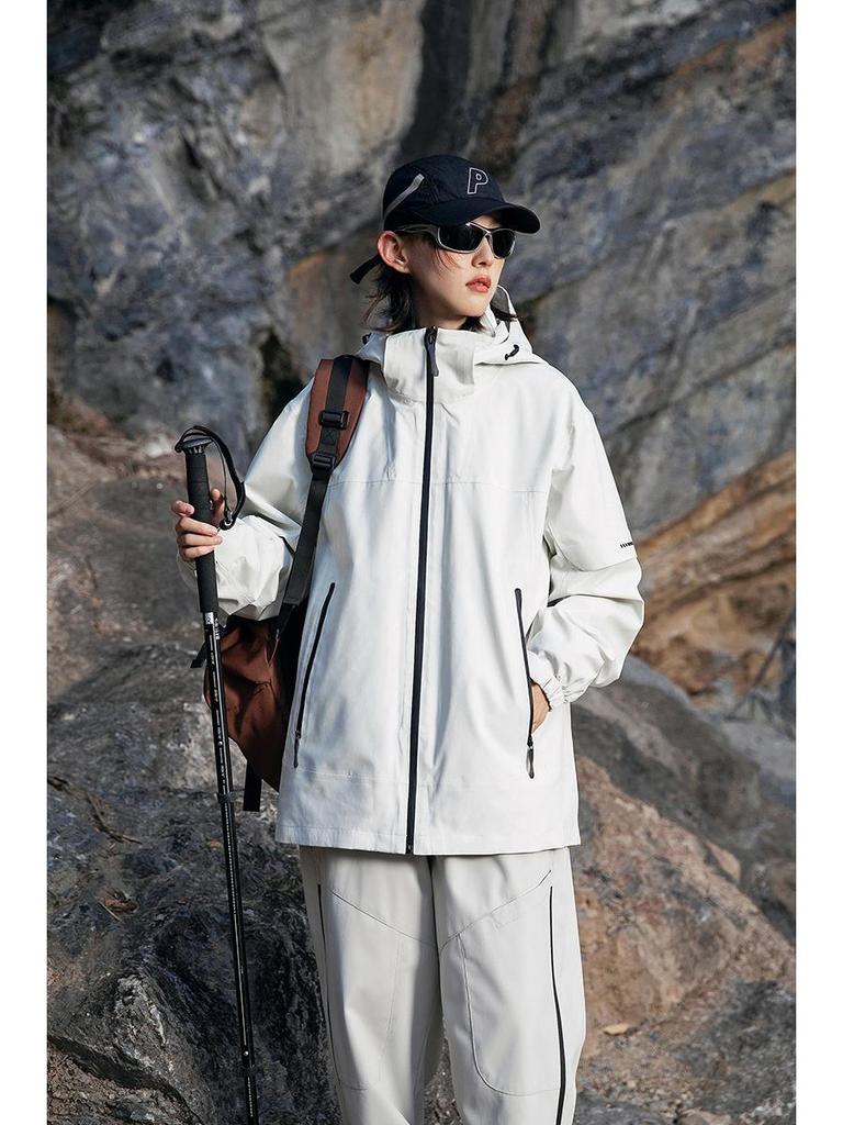 Men's Windproof Three-in-One Fleece Ski Jacket - Wear-Resistant, Heat-Sealed Winter Outerwear