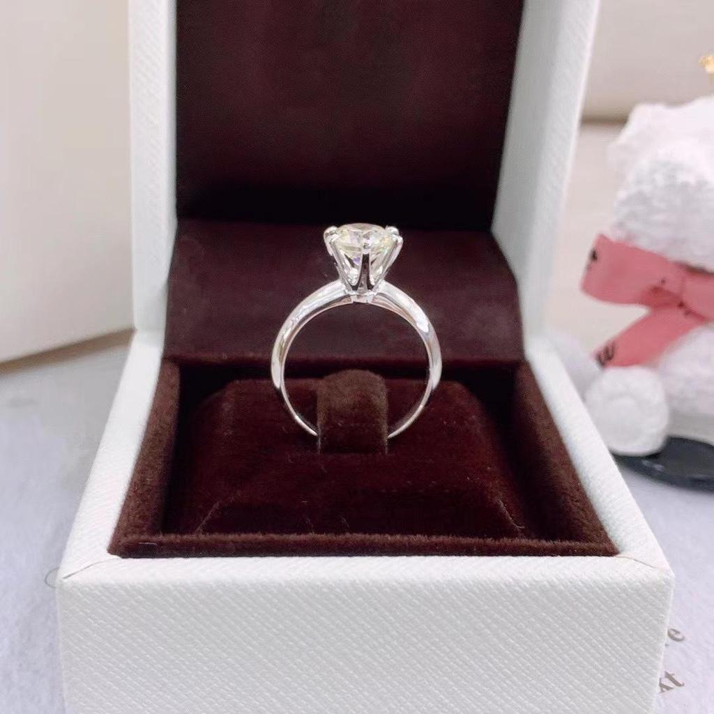 T-House Classic Six-Claw One Carat Moissanite Ring - Hot in Japan & South Korea, Tik Tok Live Broadcast Sponsored.