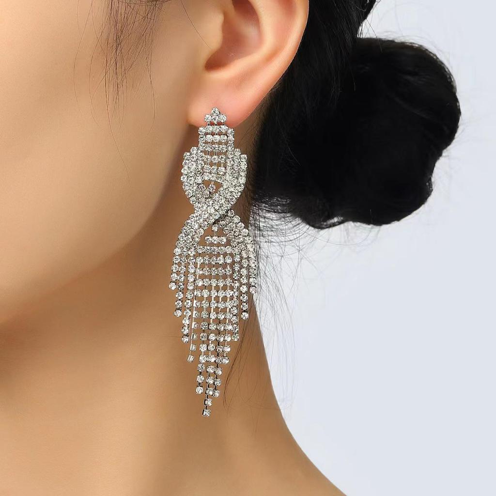 Luxurious European-American Rhinestone Rhombus Bridal Drop Earrings