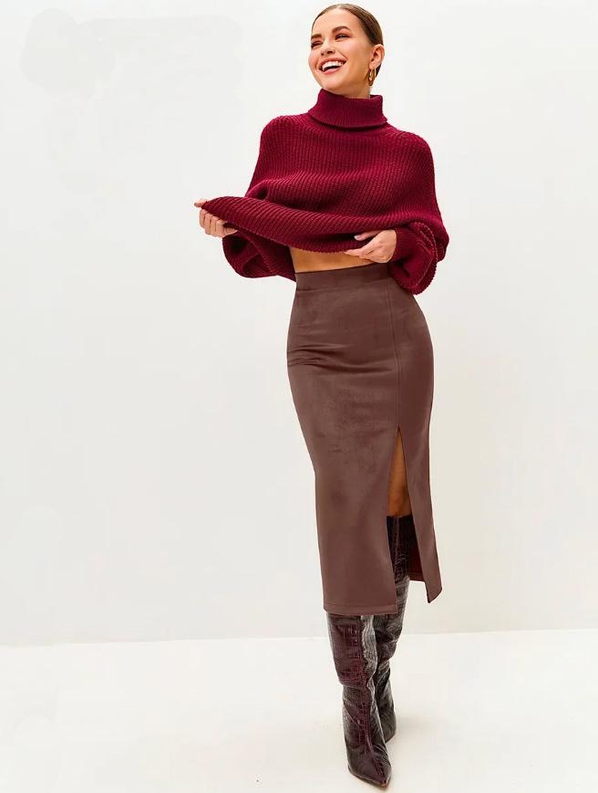 Cross Collection: 2025 Suede High-Waist Slit Skirt - Elegant Mid-Length Hip-Hugging Design for Spring & Autumn