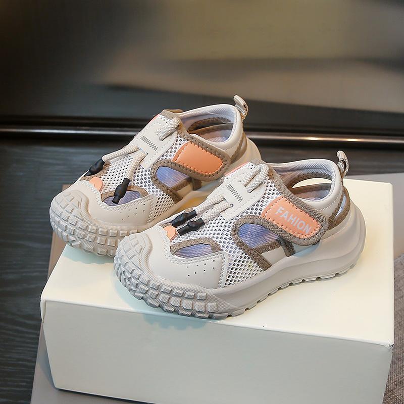 Kids Casual Shoes Hollowed-out Non-slip Children Sports Sandals Toes Capped Soft Sole 2025 Summer Students Mesh Shoes Breathable