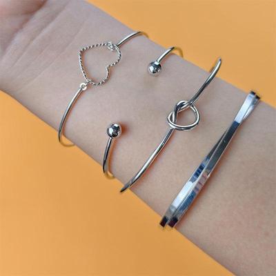 Bracciali – Bracciali a polsino