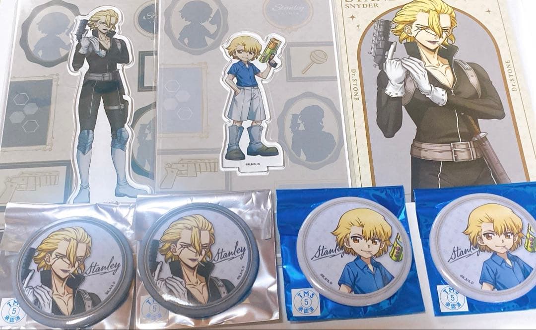 

[USED] Dr. STONE Stanley acrylic stand, can badge, and bonus illustration card