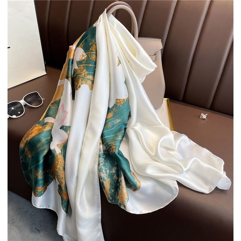 Neue Damenschals Frühling und Herbst zum Verschenken an Mütter im Alter Geschenk Schal dünne Abteilung aus Simulationsseide Gaze Schal Schal