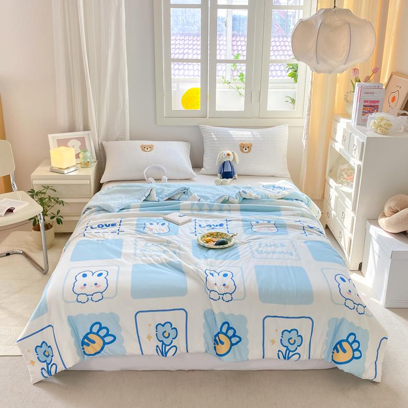Cartoon Rainbow Bear Summer Quilt 100% Cotton Air Conditioning Thin Quilt for Kids Teens Multi-functional Nap Quilted Quilt
