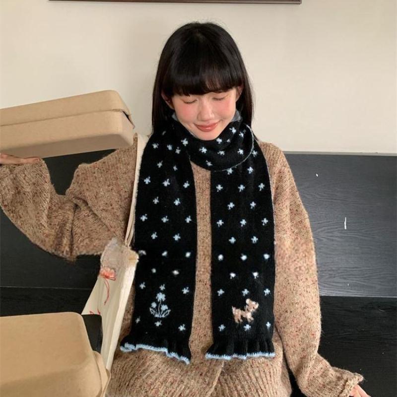Ladies' Scarves Korean Cartoon Deer Floral Kawaii Sweet Versatile Cute Scarfs Thicked Warm High-Quality Cashmere Knitted Scarfs
