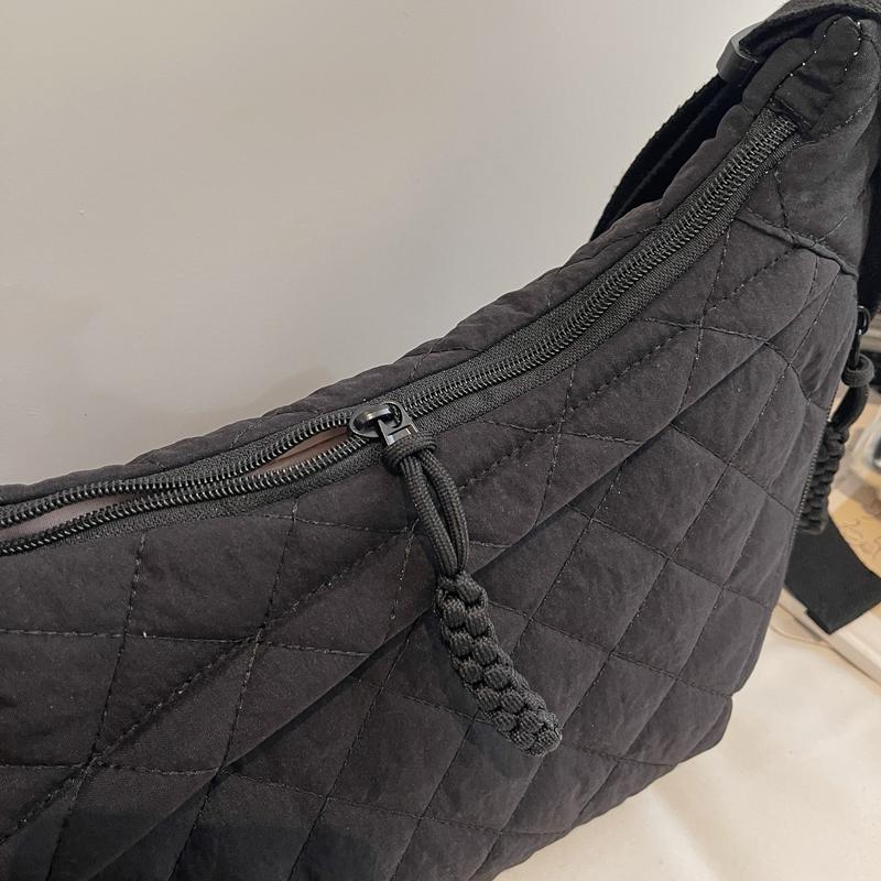 Large Capacity Commuter Shoulder Bag Women's Rhombic Lightweight Crossbody Bag