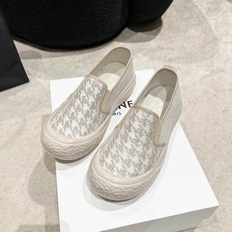 

Модная женская обувь, дышащая обувь для рыбалки, повседневная обувь с плоским дном и мелким носком, на толстой подошве, из парусины для женщин 41 белый