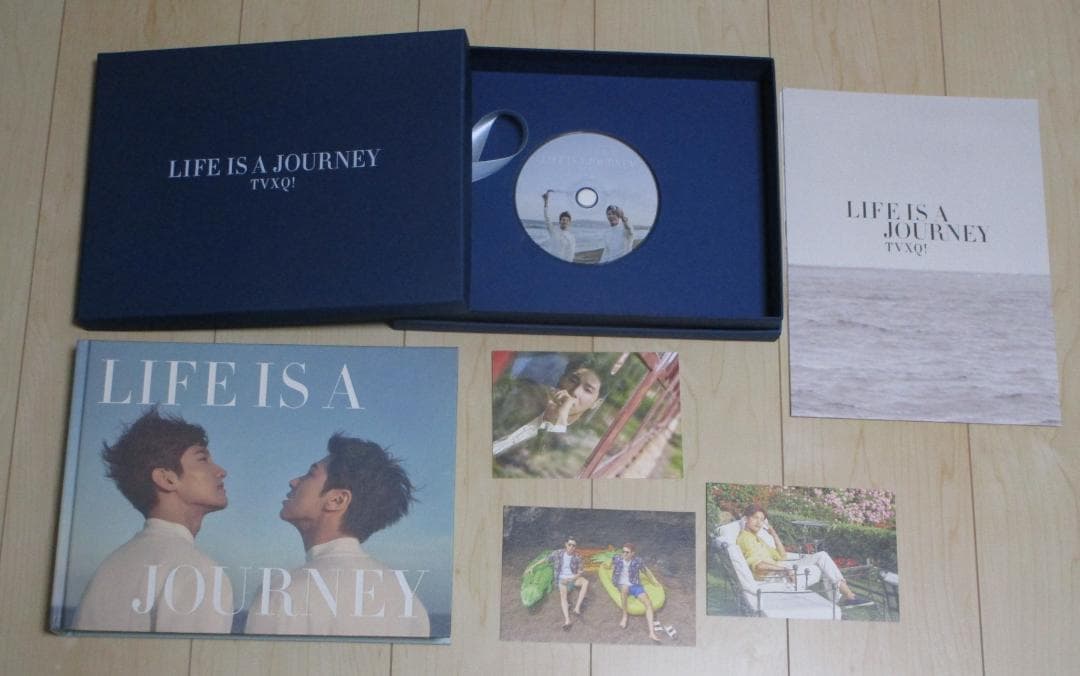 

[USED] TVXQ Photobook LIFE IS A JOURNEY with DVD and postcard