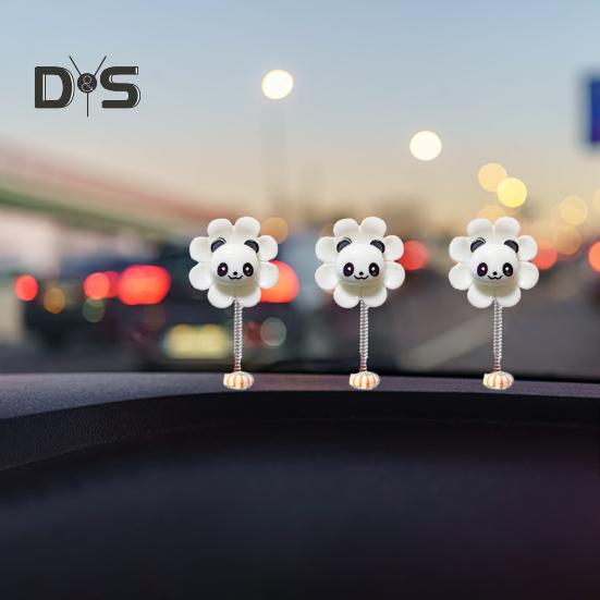 Car Dashboard Decorations Shaking Cartoon Animal Flower Ornament Car Accessoriea Home Office Desk Decoration with Spring