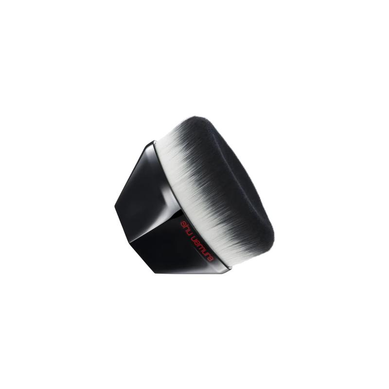 Shu Uemura Curved foundation brush applies makeup evenly #55 розовый