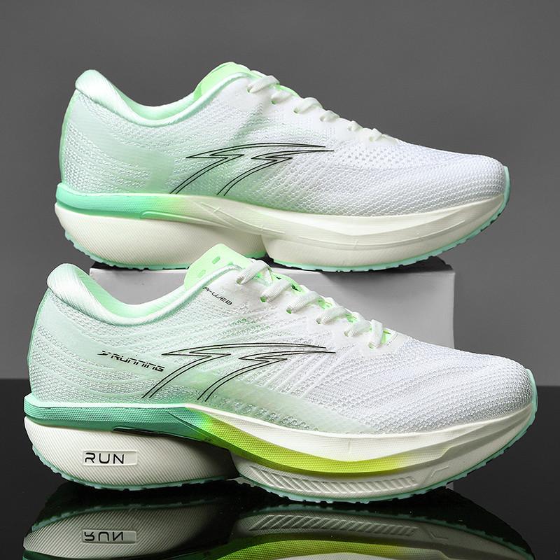 

2025 new ultra-light shock-absorbing rebound real explosive sports shoes men s and women s versatile breathable thick-soled non-slip carbon board 36