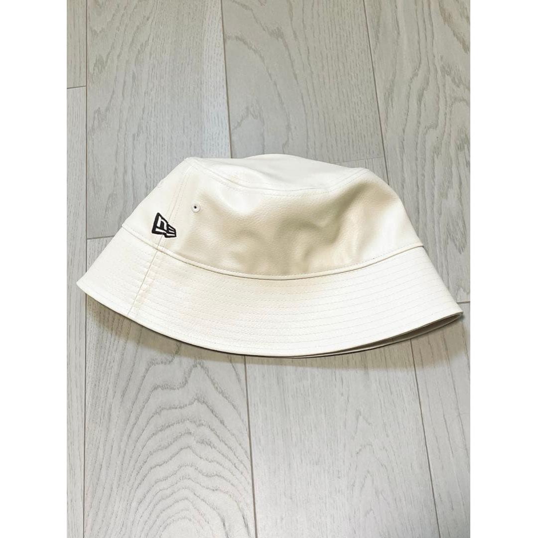 Used [Good Condition] New Era Bucket Hat Leather Bucket Hat Ivory NEW ERA