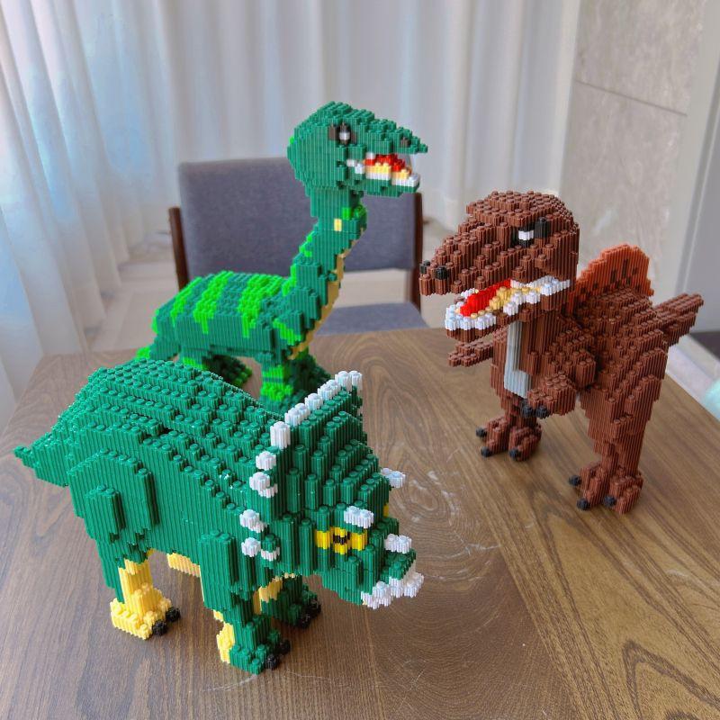Dinosaur building blocks, Tyrannosaurus rex puzzle toys, Triceratops, Brachiosaurus figurines, gifts for boys and girls