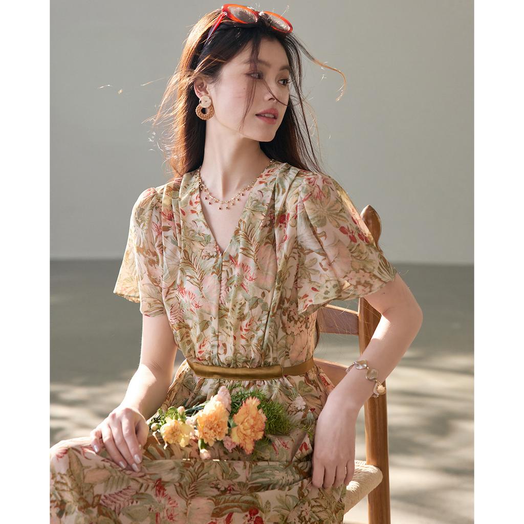 26 year summer elegant slimming V-neck floral skirt A-line skirt short sleeved skirt mid length skirt V-neck dress high-end dress