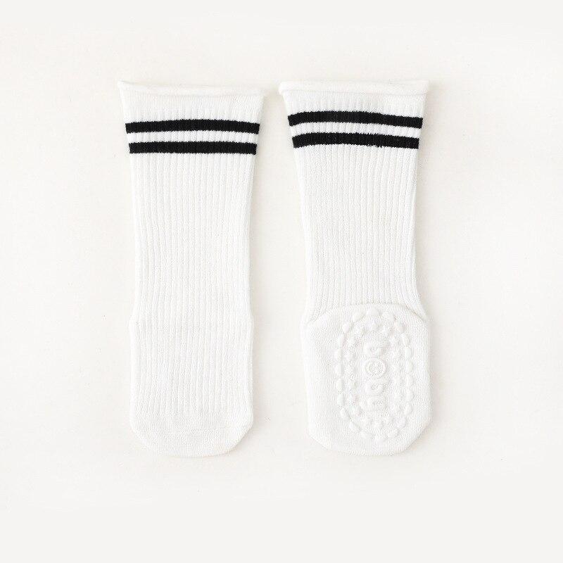

1 пара чесаного хлопка для детей, домашние носки в полоску выше икры, теплые носки до середины икры S белый
