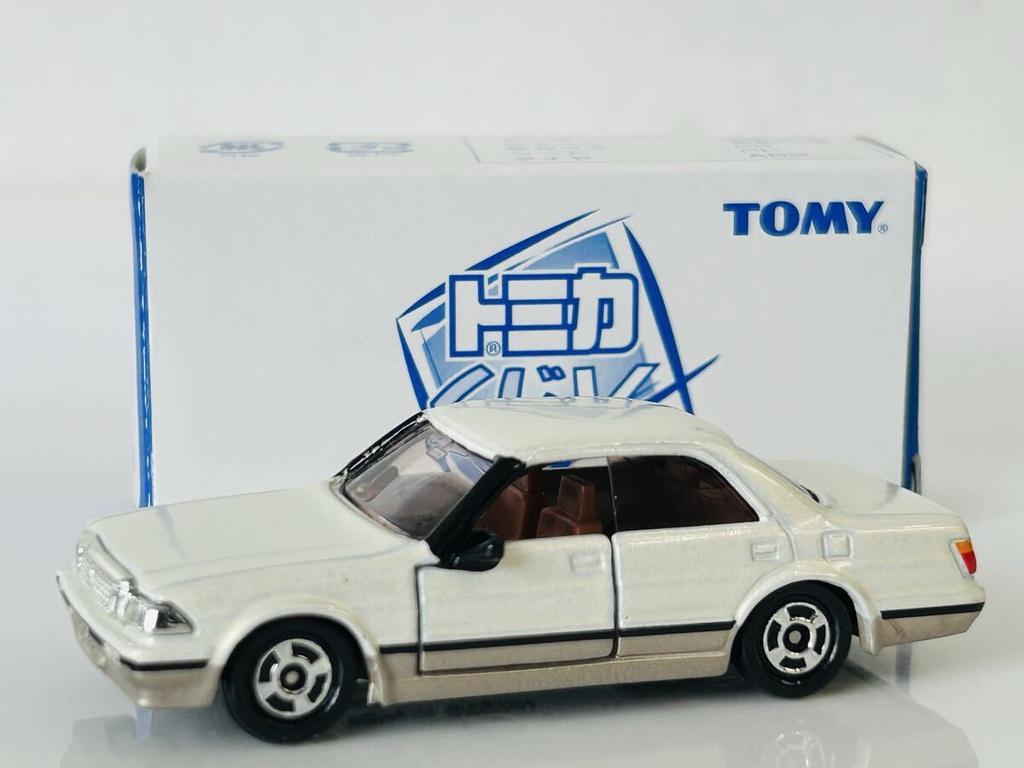 Tomica Lottery V Toyota Crown
