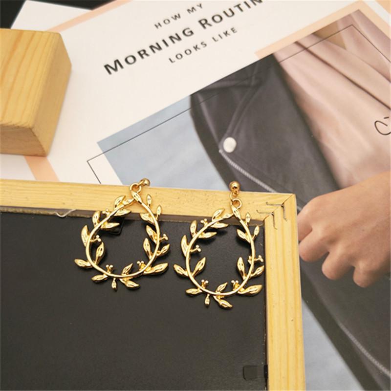 Simple Hollow Drop-shaped Leaf Earrings Women's Stud Earrings Korean Temperament Versatile Leaf Earpins Earrings Earrings