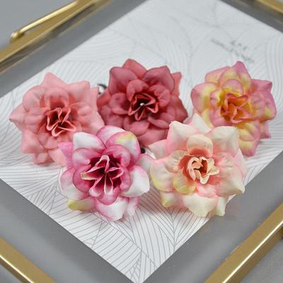 Deko & Wohnaccessoires – Künstliche Blumen & Kränze