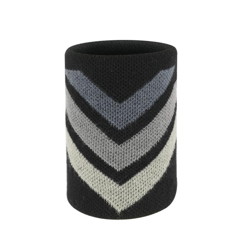 Sports Wristband and Sweat-Absorbing Fitness Guard