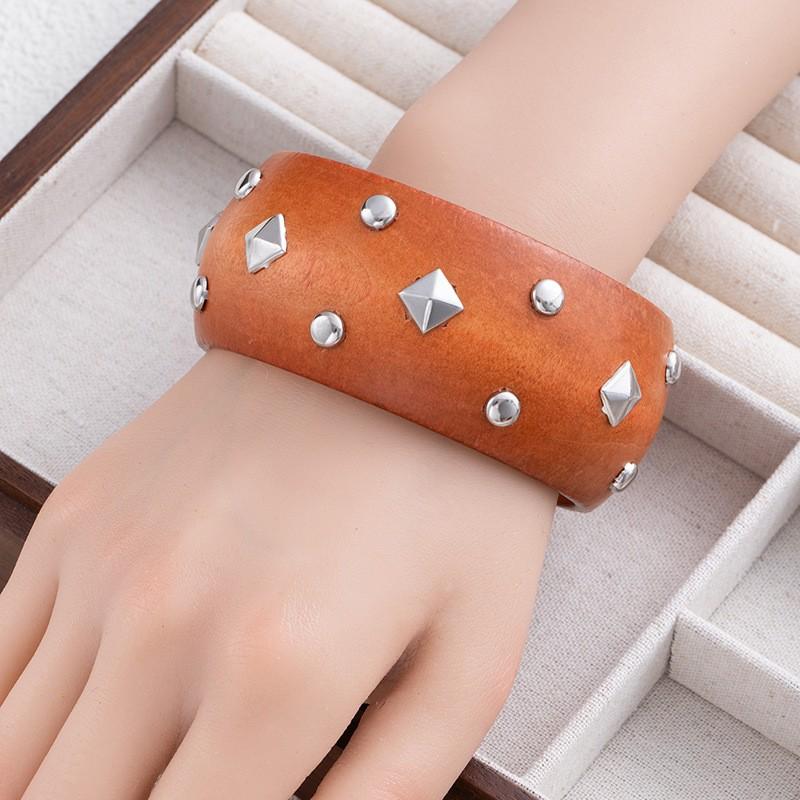 American Vtage Wooden Star Bracelet Female Exaggerated Spice Girl Wide Bracelet Spring Summer Bohemian Bracelet