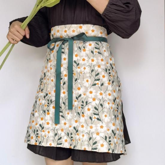 1 sada kuchařské zástěry Šněrovací vyšívací design Poloviční pas Kostým služka Kuchyňka Pracovní oděvy Každodenní použití